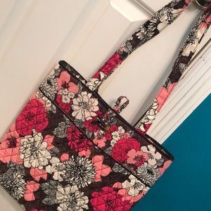 Vera Bradley tote bag
